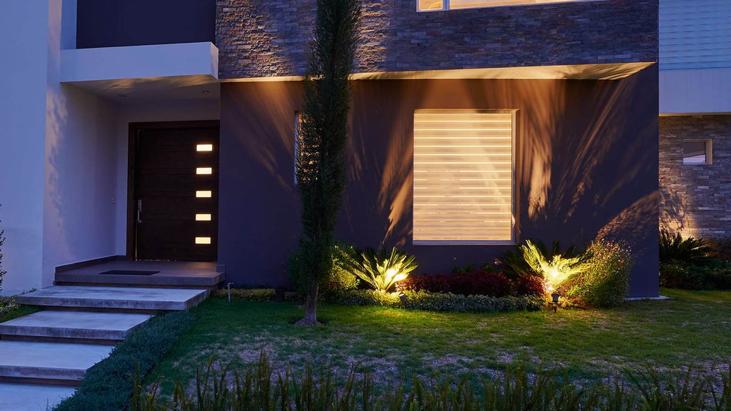 How to Install Landscape Lighting - Spotlight ?